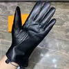 Women Designer Mitten Sheepskin Gloves Winter Luxury Genuine Leather Mittens Brands Black Fingers Glove Gunine Leathers Gifts integrated