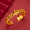 Bracciale rigido da donna con design a foglia, polsino per ragazze, in oro giallo, bellissimo braccialetto da donna, regalo di gioielli