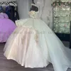 Yeni vestidos de quinceanera kapalı omuz parıltı ışıltılı leylak tatlı 15 balo parti elbiseleri quinceanera elbiseler