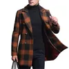 Smoking da uomo di un pezzo bello da sposa Abito da uomo Panno di lana Damier Check Tasche esterne Cappotto moderno da lavoro personalizzato Risvolto con visiera Autunno Inverno