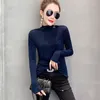 Camas femininas T-shirt de malha sexy da primavera para mulheres 2022 Moda casual Turtleneck Listra longa listras finas finas de renda com tampas