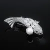 Luxus Silber Farbe Schwimmen Fisch Brosche Pin für Frauen Kristall Fisch Perle Broschen Kleidung Zubehör Schmuck Geschenk