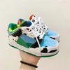 2024 Chunky Kids Shoes 스포츠 야외 운동 흑인 어린이 화이트 UNC 소년 여자 캐주얼 패션 운동화 아이 산책 유아 운동화 크기 22-35