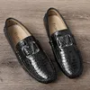 Marque de luxe Chaussures habillées d'affaires Mocassins en cuir souple Talon bas Tête ronde Boucle de rang de cheval Décoratif Cousu à la main Gris Chaussures en cuir noir Taille 35-48