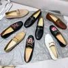 Top Brand New Designer Luxury Uomo Donna Mocassini in vera pelle con fibbia a morsetto Uomo donna slip on Flats scarpe molti stili Taglia 34-46