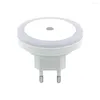 Nachtlichten Mini LED AC 220V EU/US PLUT ROUND LICHT SENSOR LAMP VOOR HUIS DECORATIE SLAAPKAMER TOIETSE TOIETSE TOILWAY Trappen Verlichting