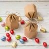 Geschenkwikkeling 100/50 stks kraft papieren zakken Xmas Candy Box Tas kussen trouwfeest verpakking zakelijke verjaardag kerstcadeau