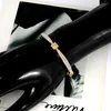 Armreif FYSARA Design Glänzendes Roségold Silber Farbe Eingelegter Zirkonia Echt vergoldetes Armband für Frauen Hochzeit Schmuck