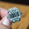 女性のための結婚指輪輝くキュービックジルコニア女性シミュレーションダイヤモンドキラキ