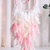 Pink Dream Catcher الأشياء الزخرفية للرياح الهدية المنسوجة معلقة حزمة حزمة ريشة قلادة غرفة نوم الديكور 1222630