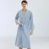 Vêtements de nuit pour hommes gaufre japonais hommes Kimono Yukata hommes été mince peignoir longue chemise de nuit pyjamas femmes rose Sweat vêtements