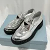 Guld klänning skor lyx Designer klassiskt triangelspänne dam loafers äkta läder kristall Rhinestone chunky klack 8,5 cm högklackat dam platåsko 35-41