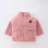 ジャケットの子供冬の温かいコーラルコートジャケットガール秋の服幼児の女の子の赤ちゃん