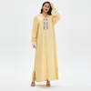 Etniska kläder muslimska kaftan abaya broderi klänning kimono kvinnor dubai abayas turkiska stenar huva klänningar elegant afrikansk plus size robe