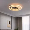 Lustres Lustre Plafond Nouveauté Tendance. 2022. Lampe Plafond. Cuisine sur table en cristal