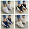 Scarpe casual da donna firmate di marca di lusso Track Triple bianche nere Sneakers in pelle Trainer Platform scarpe da ginnastica da donna per esterni di grandi dimensioni per il bene femminile