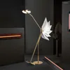 Floor Lamps Nordic Acrylic Lamp Post-Modern Ostrich LED Luxury Simple Standing Light For Home Living Room Decor Lighting