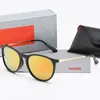 Moda Güneş Gözlüğü Retro Square Klasik Erkek ve Kadın Gözlükleri Sokak Fotoğraf Seyahat Anti Parlama Gözlükleri Kutu ile Polaroid Lens
