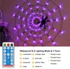 Halloween zasilany słonecznie 60 LED LIDZA LIDZA PURYLE SPIDER Web 3,28 stóp średnica 8 trybów Wodoodporna pajęczyny Lekkie światło wewnętrzne Ourdoor Garden Windows Home