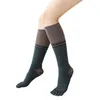 Calcetines deportivos de algodón para Yoga para mujer, calcetín antideslizante que absorbe el sudor, entrenamiento de Pilates de espesor medio, cinco dedos debajo de la rodilla