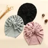 Cappelli Bow Knot Baby Girl Boy Beanie Ricamo Cappello per Borns Cap Infants Turban Hole Spring Kids Headwear Po Puntelli