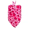 Abbigliamento per cani Bandana stampata San Valentino Amore Bandane per animali domestici Accessori per sciarpe per piccoli cuccioli