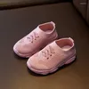 Atletiska skor Kids Casual Breattable Footwear Rubber Bottom med Sneakers för pojke och flicka Anti-Slippery Children's Sports