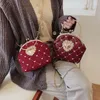 Avondtassen mode vintage fluwelen pu lederen tas lingge geborduurde handtas bruid hartvormige metalen decoratie