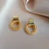 Boucles d'oreilles à clous pour femmes, couleur or Simple, Vintage, petit cercle, pompon, Piercing pour femmes, charme coréen inhabituel, bijoux d'oreille 203V