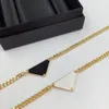 Luxurys pingentes colares moda para homem mulher Triângulo invertido P Designers de cartas Brand Jóias Menções da moda feminina 219a
