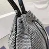 Sac à main en cristal plein de diamants pour femmes, seau à cordon de serrage, sac à main en strass, Mini sac à dos en cuir véritable