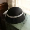 Cabeças de cabeça NZUK Chapéus de casamento vintage Mulheres fascinadoras véu Fedoras Hat Big Flower Black Bowler Cap cloche de inverno