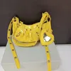 Lüks tasarım moda le cagole el yapımı çanta çanta omuz çantası kadın crossbody retro büyük kapasiteli bayan tote