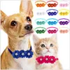 Pet Dog Viel Bow Ties Collier de fleurs avec des strass brillantes Couleur lumineuse Petite cravates moyen