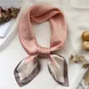 Scarf designer sciarpa donne sciarpe di seta per capelli sciarpe di lusso femminile a scialle di quattro stagioni lettera di moda lunghe borse da manico lungo paris shoul344n