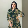 Etnisk klädklänning Kvinnor Dubai Abaya America Plus Size Kaftan Robe Muslim Kebaya Green Floral Shirt Maxi Islamic Caftan Marocain