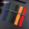 Zegarek zespoły silikonowe opaski gumowe Sport Sport Watchbands Akcesoria stali nierdzewnej Pasek wymiany 22 mm 24 mm 26 mm