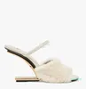 2022 New Winter Nice First Women Sandals Shoes Strap Gold-Colored F字型の彫刻のかかとLady Mules Party Dress Peep Toe Slippers EU35-43