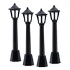 Dekoracyjne figurki 4PCS Street Post Lights Model Lampa kolejowa Miniaturowa wioska Latarnia dla DIY Dollhouse