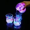 7oz LED clignotant eau verre ananas en forme d'eau détection LED flash lumière lumineuse vin bière boisson verres tasse maison fête bar approvisionnement RRA822