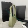 Bolsas de bolsa superior bolsas de crocodilo novas bolsas de ombro de couro de alta qualidade bolsa cruzada em forma de coração decorativo tarpaulina real leathe284w