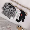 barn baby designer kl￤der lek broderad k￤rlek t-shirt med ￶gon avslappnad l￥ng￤rmad t skjortor mode sp￤dbarn barn pullover barn t-shirts ungdom sm￥barn topp