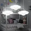 Lampade a sospensione Camera da letto Nuvola Lampadario a led Bella scuola materna Camera dei bambini Luce Negozio di abbigliamento Decorazione Lampada rigida in plastica cambia colore