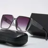 Męskie designerskie okulary przeciwsłoneczne luksusowe kanały okulary mody okulary Diamond Square Sunshade Kryształ Kształt Słońce pełna opakowanie lunetka z Boxqcl1