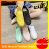 Chaussures pour femmes, nouveau Style, chaussures blanches, roses, bottes jaunes, printemps 2023