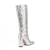 Botas tamanho grande 45 lantejoulas 2023 Marca de inverno Moda Bling Knee High Nightclub Party Sapates Women Women Runway Elegant