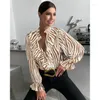 Kvinnor Bluses Office Lady Elegant Ruffles Women Shirt Casual V Neck Stried Blue Unique Design Mandarin Sleeve Loose Female