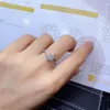 Pierścienie klastra InBeauut 1 Ct Pass Test diamentowy D Kolor Doskonały cięty pierścień Moissanite 925 Srebrne Angment Kobiety drobna biżuteria