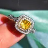 Bröllopsringar Princess Cut Yellow Cubic Zirconia CZ Stone for Women Justerbar Ring Banquet Party Jewelry Gift