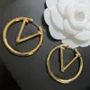 Fashion Stud Womens Big Circle Simple Earrings Hoop örhängen Designer för kvinnor senare titan 18K Guldplatat346T